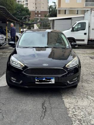 FORD FOCUS 2.0 SE PLUS 16V FLEX 4P POWERSHIFT